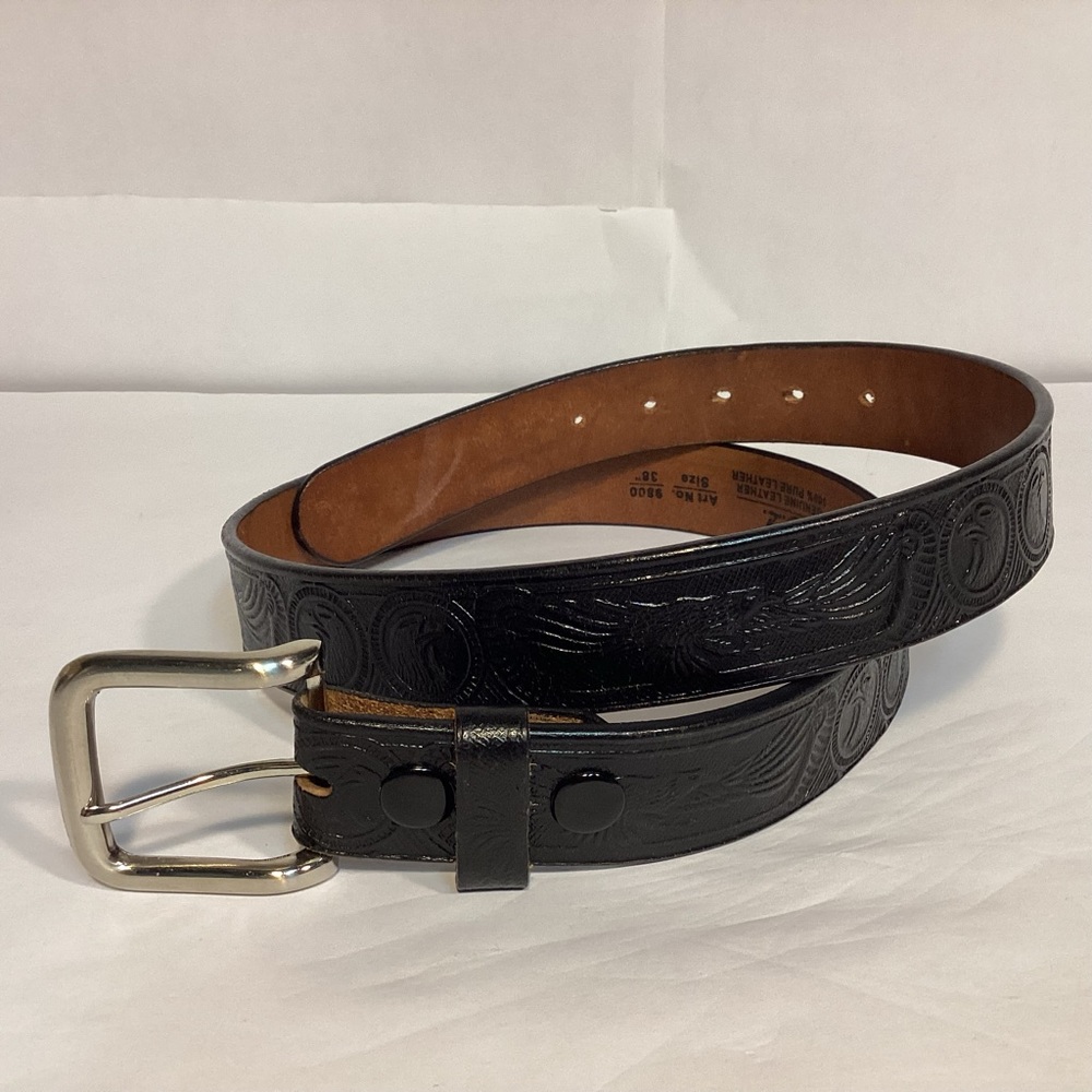 C.L. Mens Genuine Leather tooled design of Eagles art number 9800 size 38